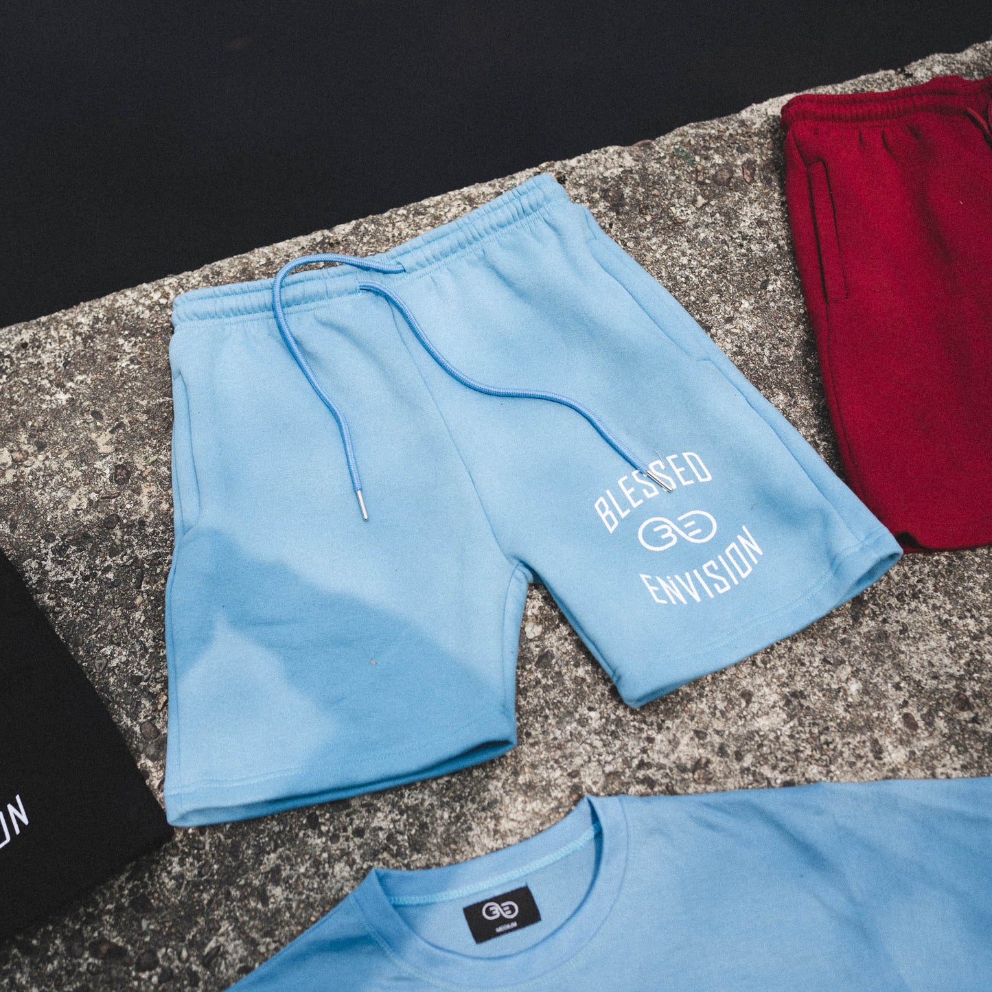 Essential Shorts - Blue